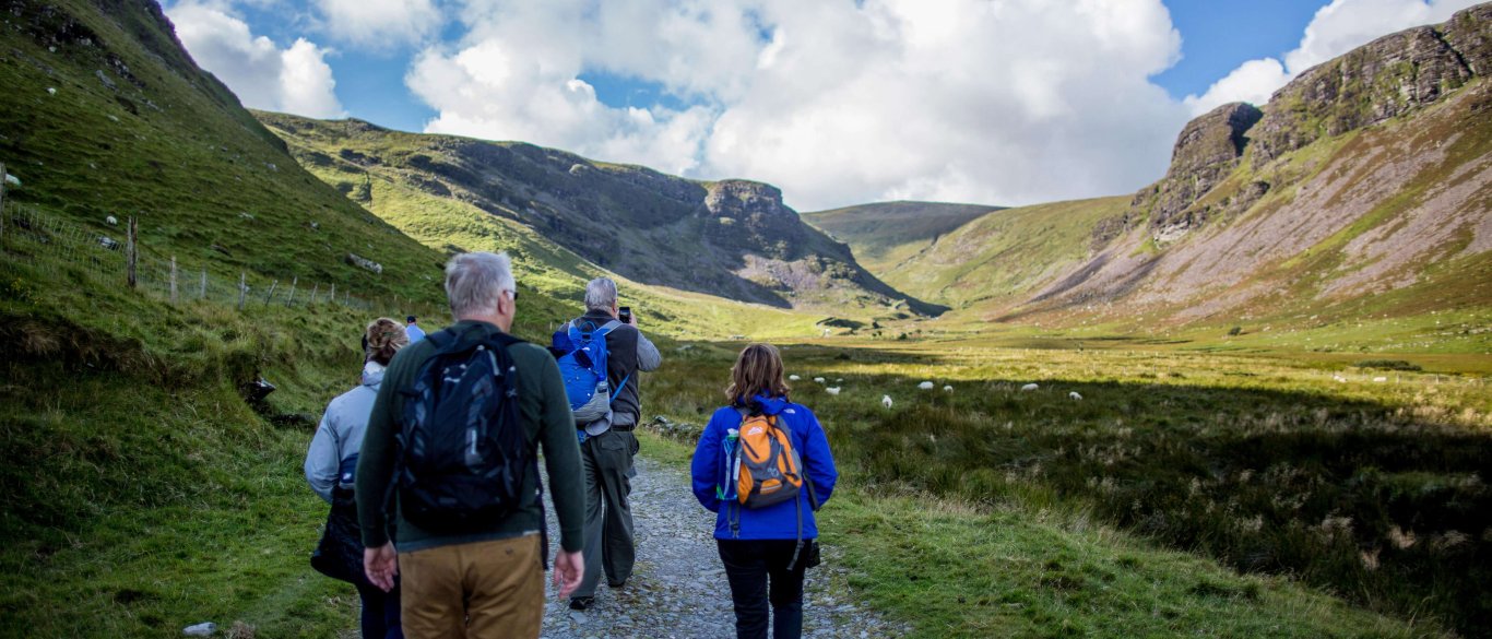 Hiking in Annascaul in Ireland