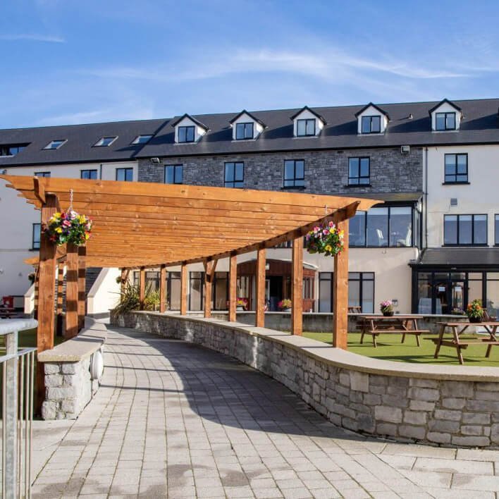 Exterior of Ocean Sands Hotel in Sligo