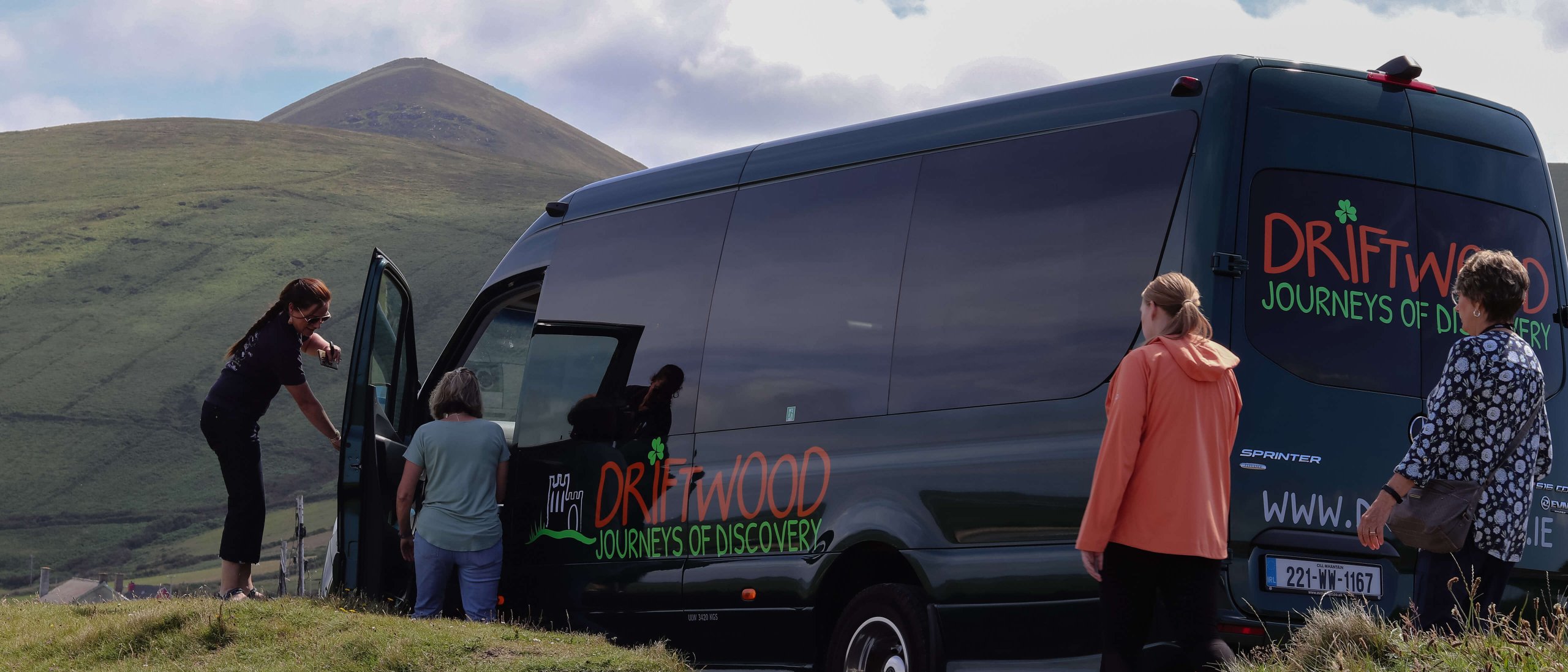 Driftwood group and guide on a tour of the Wild Atlantic Way in Ireland