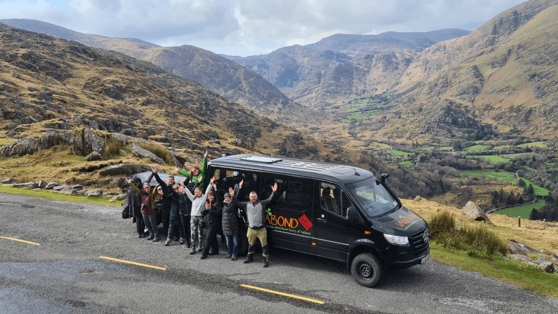 A group of guests on the healy pass in front of the vagatron 