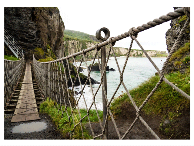 Carrick-a-rede rope bridge. Thanks Jun Damanti for the photo 